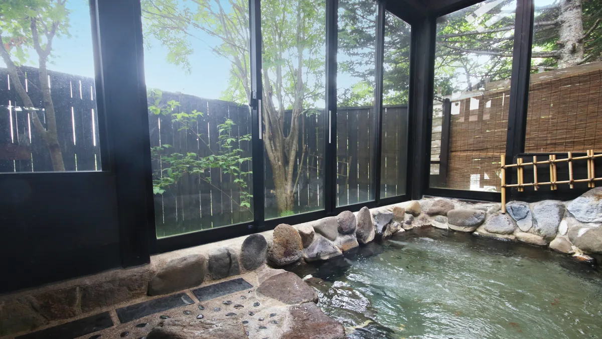 星降る岩風呂